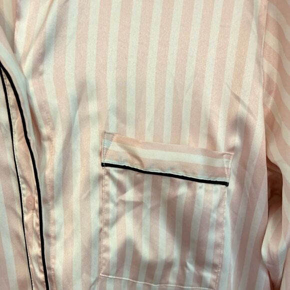 VICTORIA’S SECRET  Pink and Ivory Stripes Buttons Down Night Shirt.Size S - Picture 7 of 10
